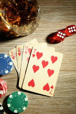 AduQ card game table interface on indolottery88 platform